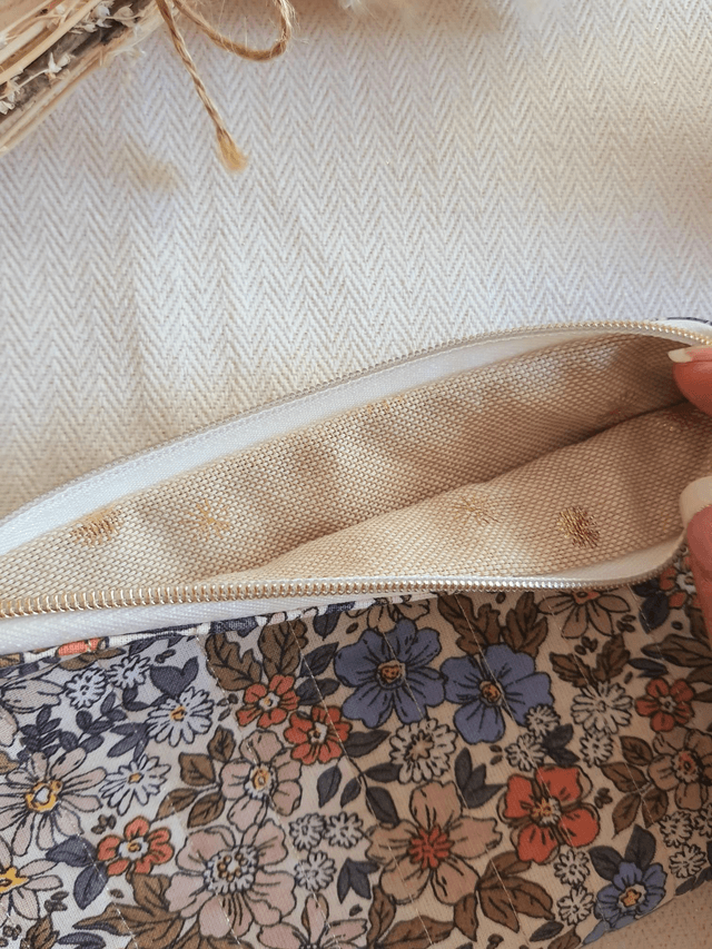 Trousse matelassée fleuri 