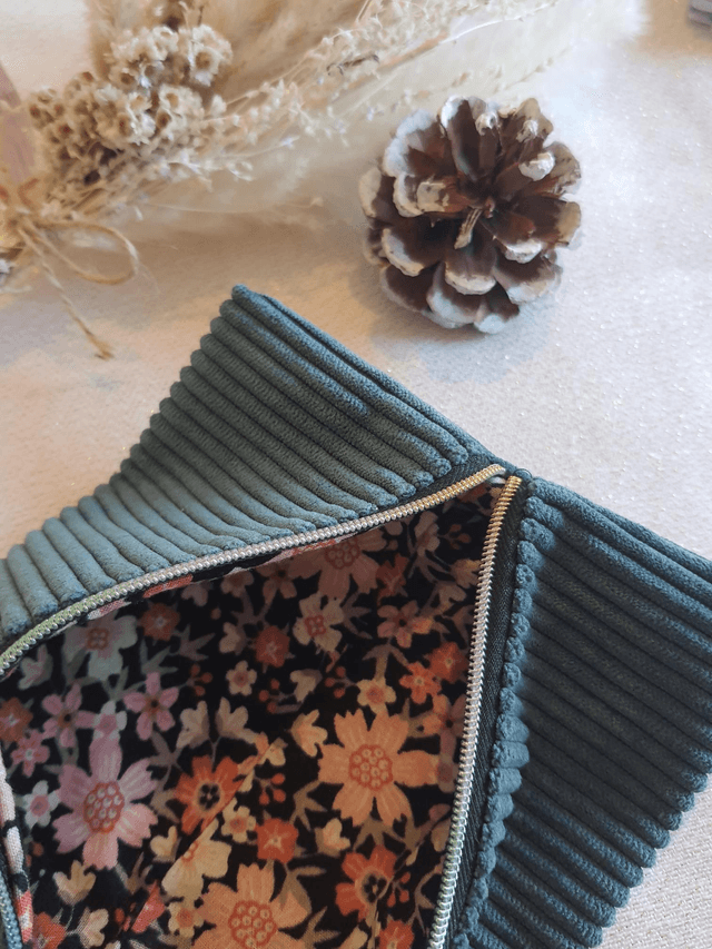 Trousse velours verte