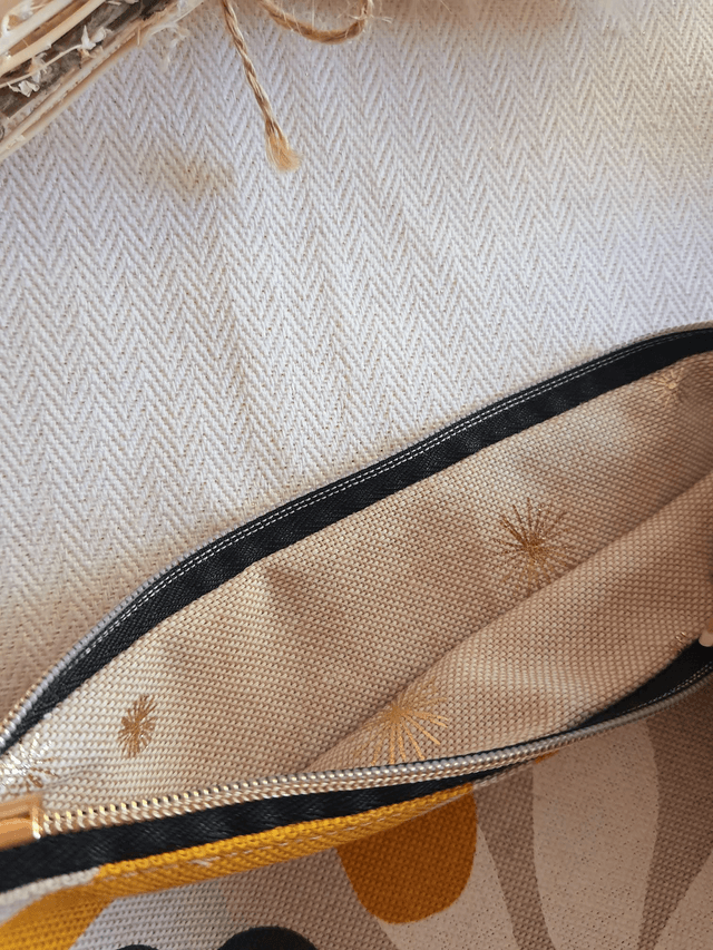 Trousse rétro fleur 