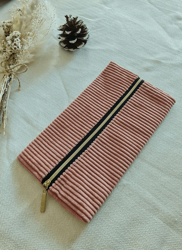 Trousse plate longue vieux rose