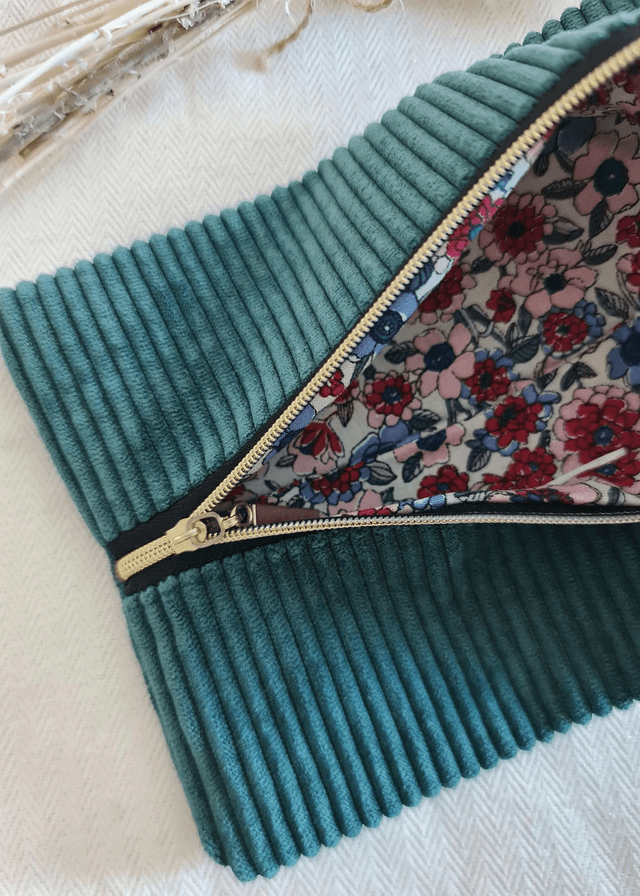 Trousse velours verte