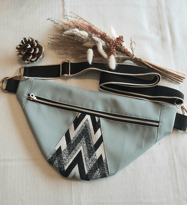 Banane simili turquoise foncé 