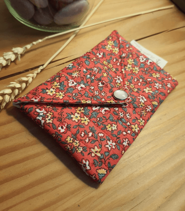Mini pochette fleurie rouge