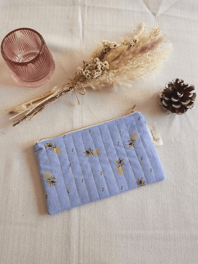 Trousse matelassée ananas