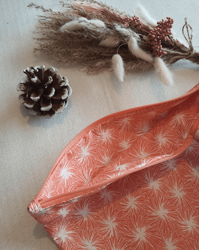Pochette de plage orangée