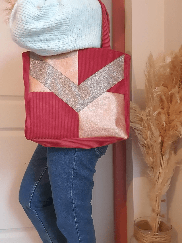 Sac cabas velours côtelé et simili rouge framboises