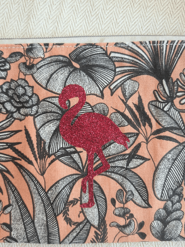 Trousse flamant rose