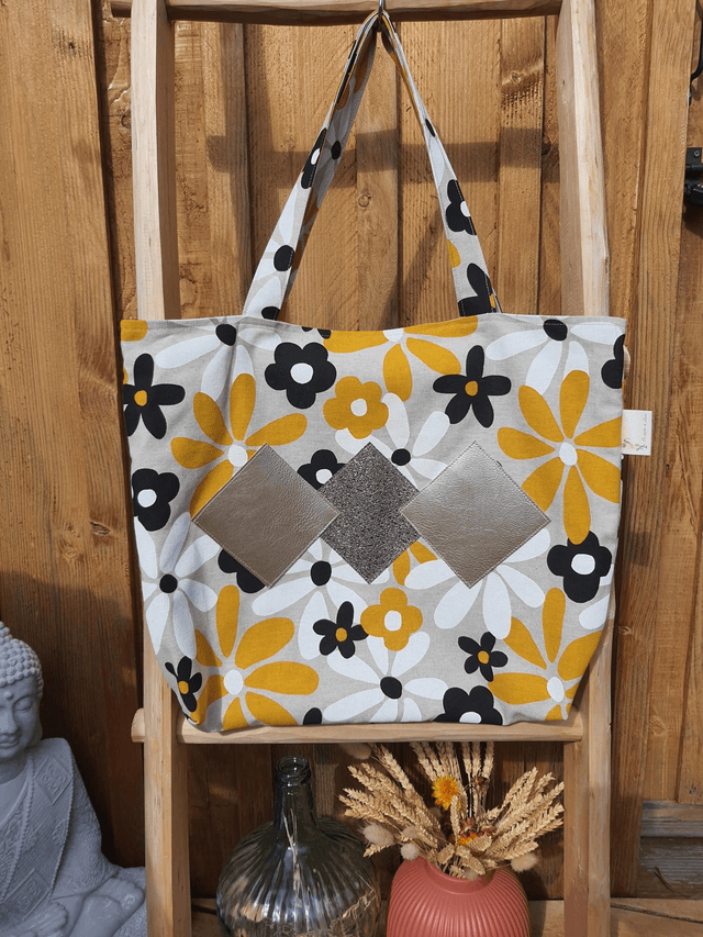 Sac d'été fleuri jaune