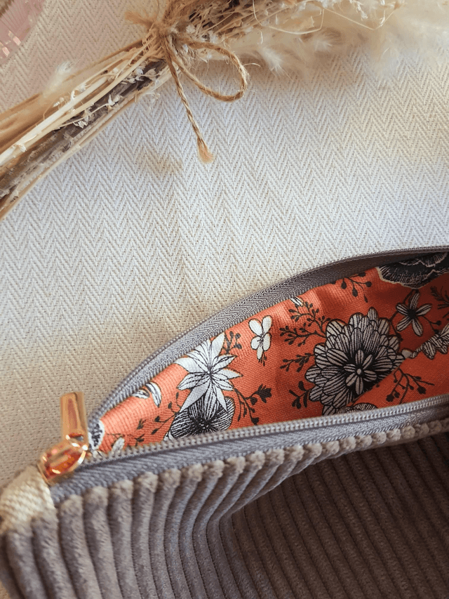 Trousse velours gris
